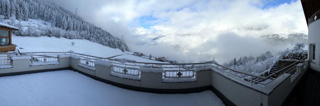 Apart Ferienraich Arzl im Pitztal Exterior photo